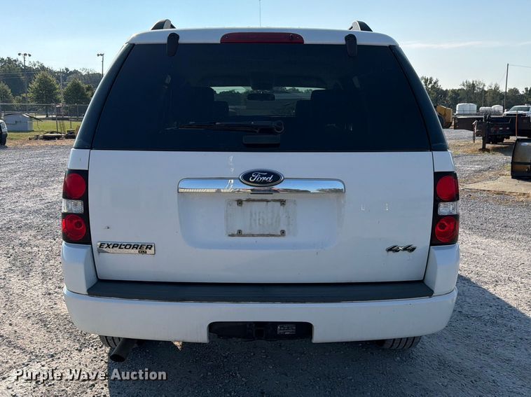 image for item FC3333 2008 Ford Explorer SUV