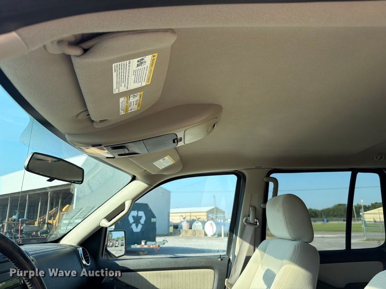 image for item FC3333 2008 Ford Explorer SUV