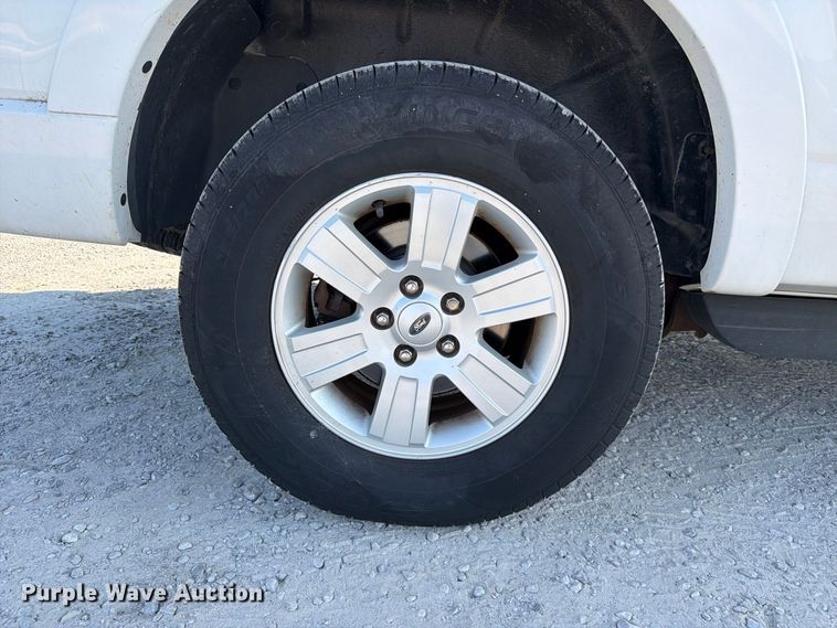 image for item FC3333 2008 Ford Explorer SUV
