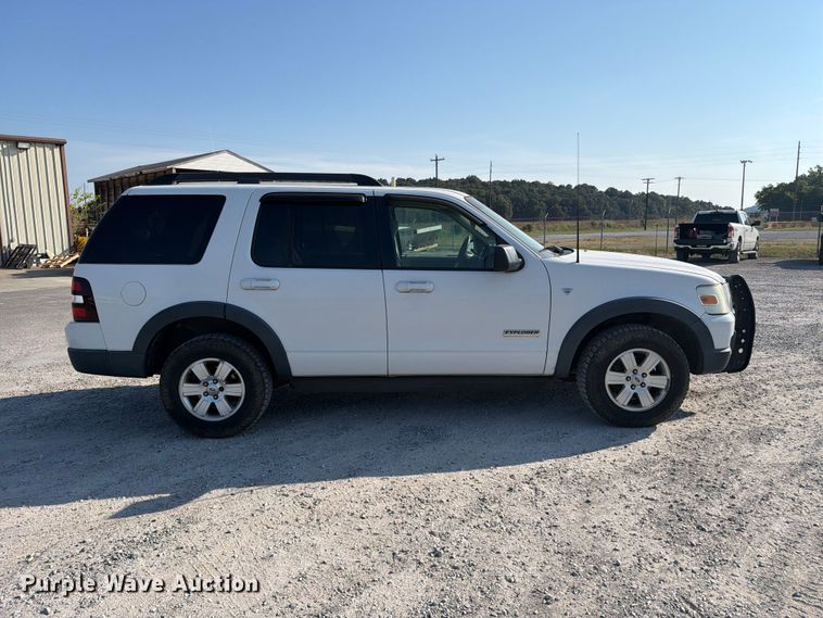 image for item FC3334 2007 Ford Explorer SUV