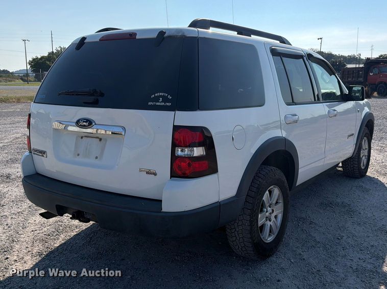 image for item FC3334 2007 Ford Explorer SUV