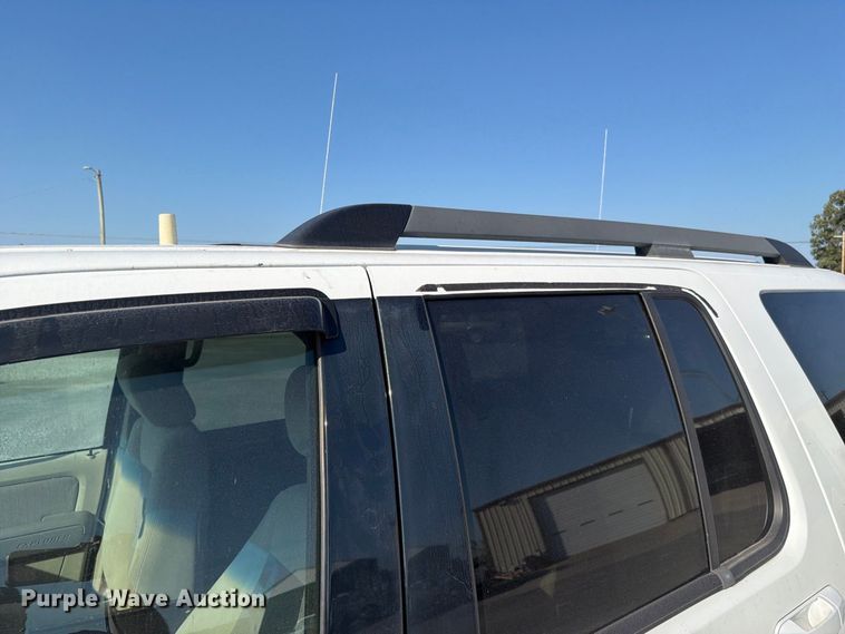 image for item FC3334 2007 Ford Explorer SUV
