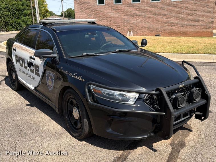 image for item FC4198 2016 Ford Taurus Police Interceptor 