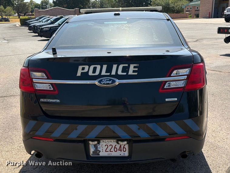 image for item FC4198 2016 Ford Taurus Police Interceptor 