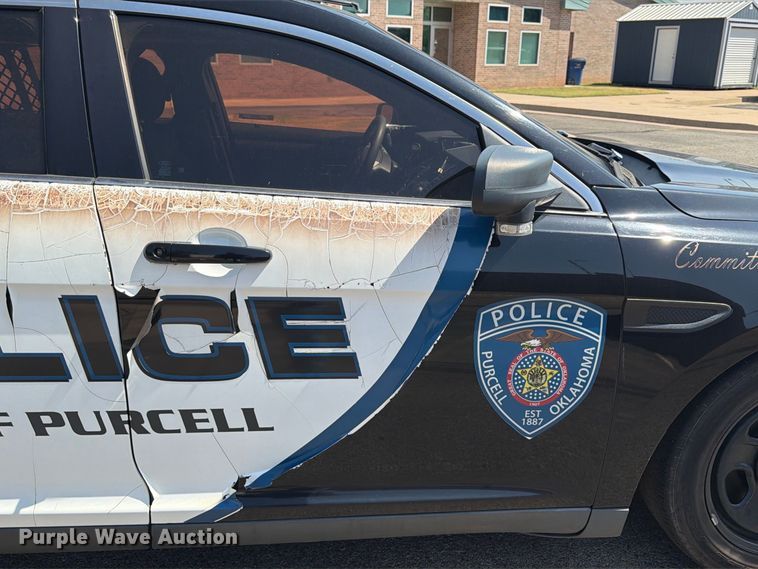 image for item FC4198 2016 Ford Taurus Police Interceptor 