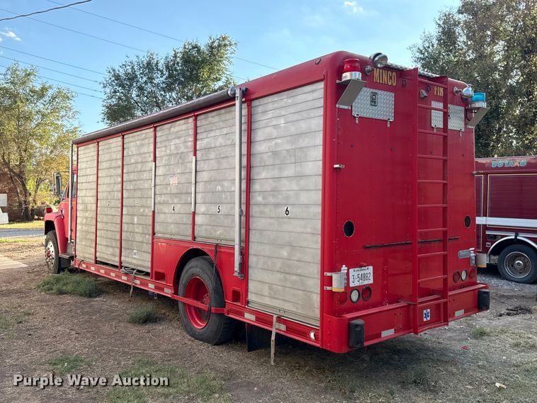 image for item FC4255 1983 International 1954 rescue vehicle