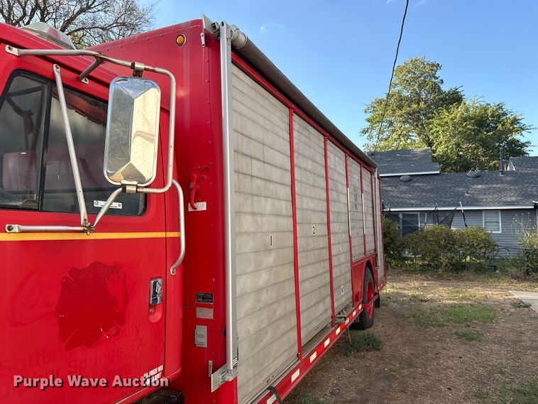 image for item FC4255 1983 International 1954 rescue vehicle