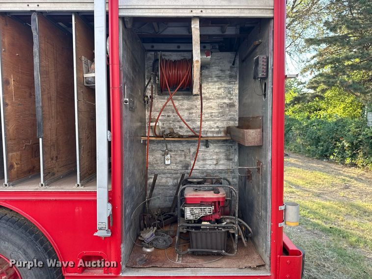 image for item FC4255 1983 International 1954 rescue vehicle