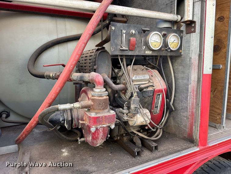 image for item FC4255 1983 International 1954 rescue vehicle