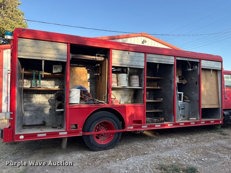 image for item FC4255 1983 International 1954 rescue vehicle