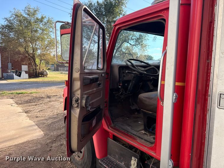 image for item FC4255 1983 International 1954 rescue vehicle