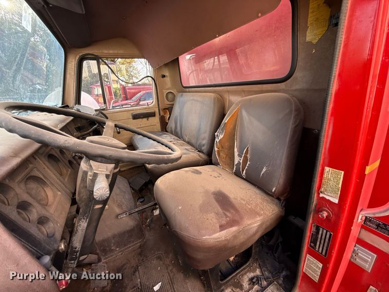 image for item FC4255 1983 International 1954 rescue vehicle