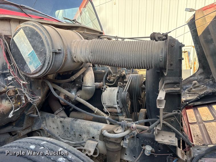 image for item FC4255 1983 International 1954 rescue vehicle
