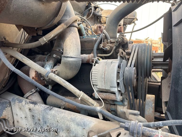 image for item FC4255 1983 International 1954 rescue vehicle