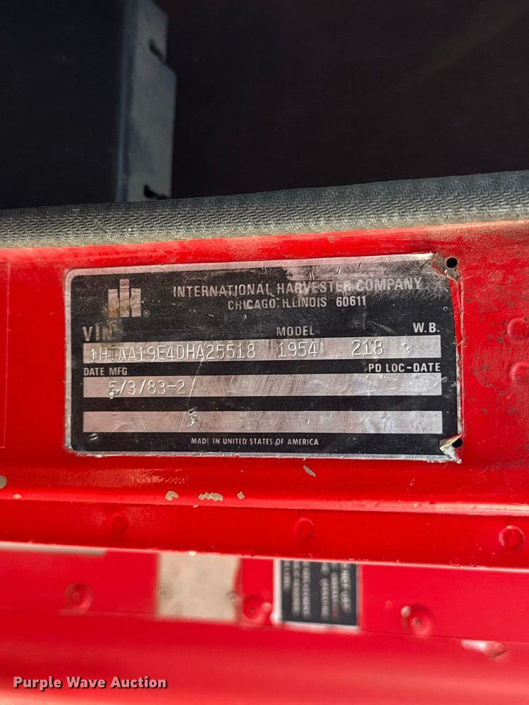 image for item FC4255 1983 International 1954 rescue vehicle