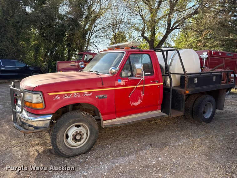 image for item FC4256 1993 Ford F350 brush fire truck
