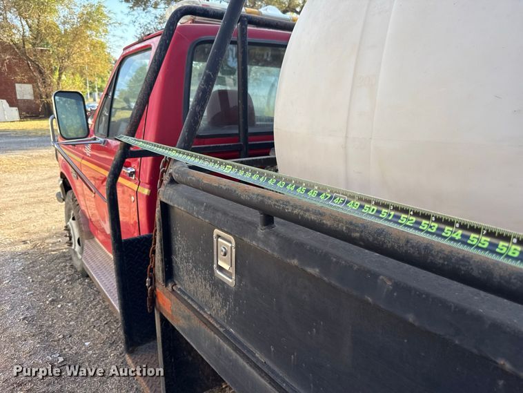 image for item FC4256 1993 Ford F350 brush fire truck