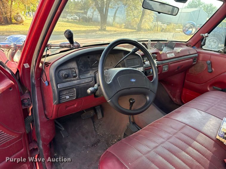 image for item FC4256 1993 Ford F350 brush fire truck