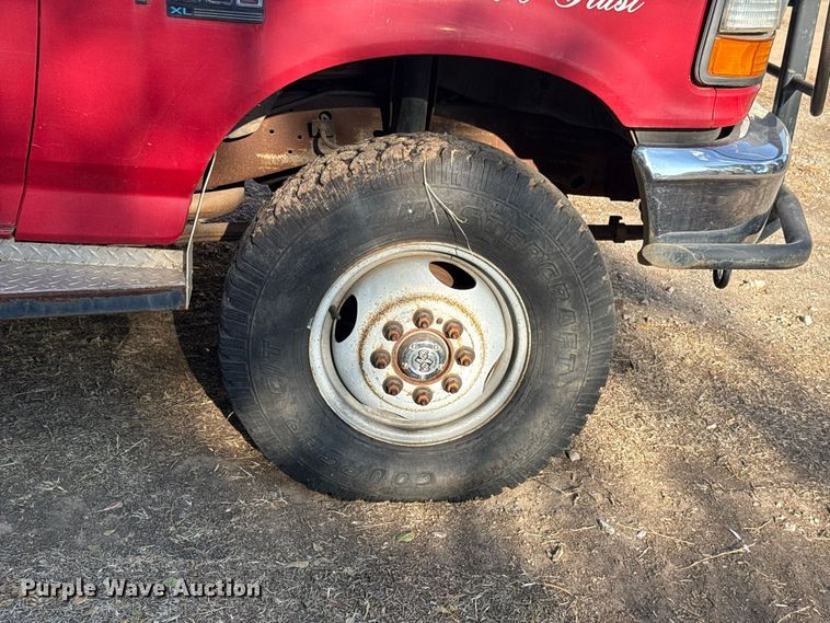 image for item FC4256 1993 Ford F350 brush fire truck