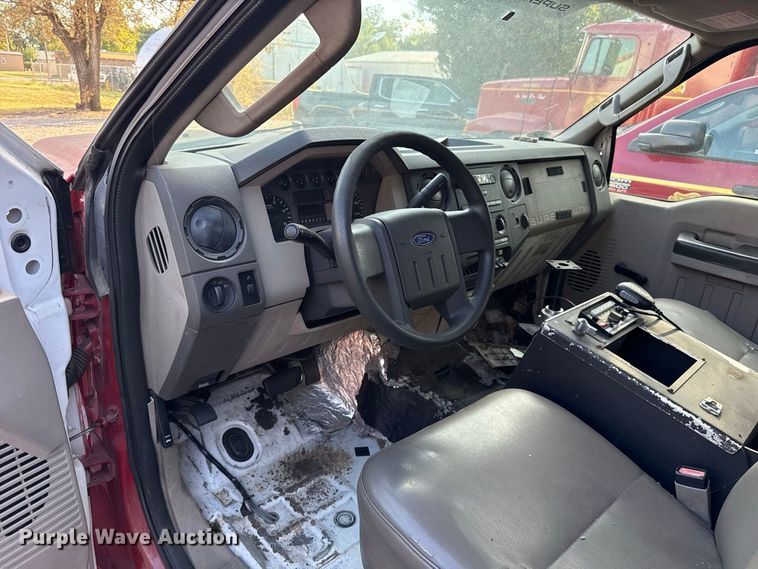 image for item FC4257 2008 Ford F550 rescue vehicle