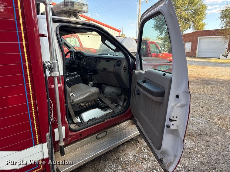 image for item FC4257 2008 Ford F550 rescue vehicle