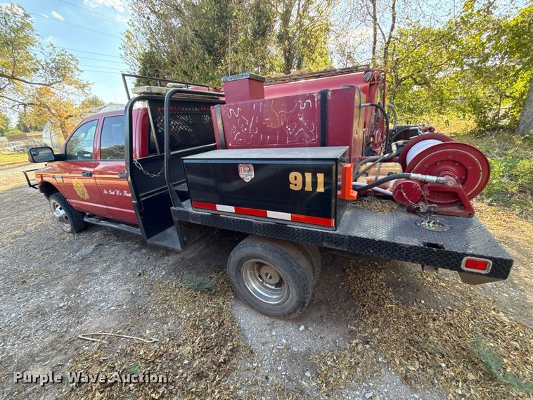 image for item FC4258 2007 Dodge Ram 3500 brush fire truck