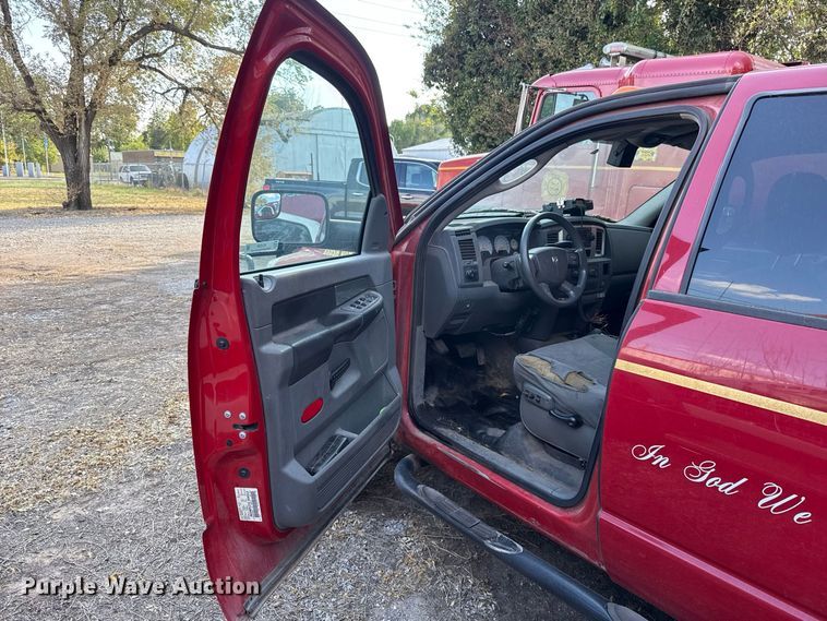 image for item FC4258 2007 Dodge Ram 3500 brush fire truck