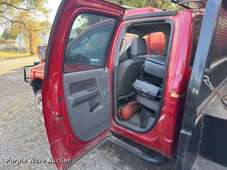 image for item FC4258 2007 Dodge Ram 3500 brush fire truck