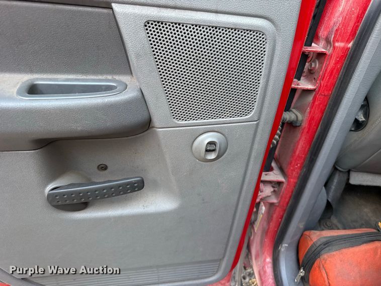 image for item FC4258 2007 Dodge Ram 3500 brush fire truck