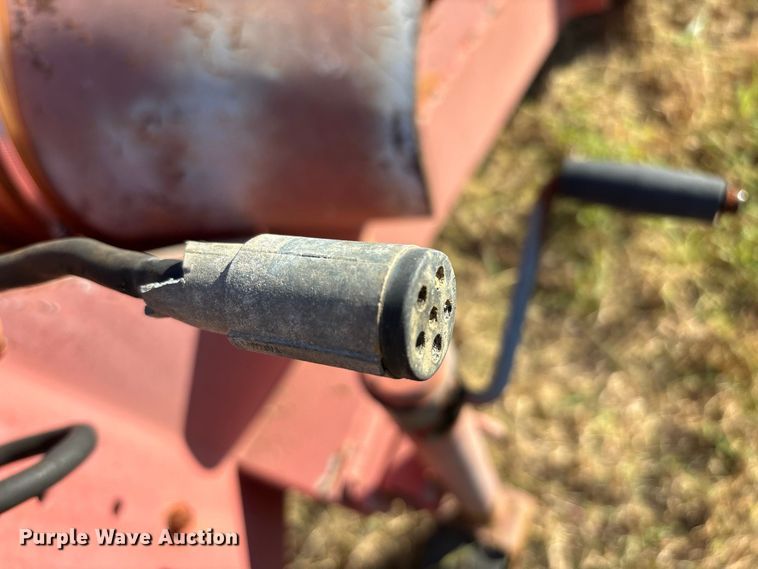 image for item FG0635 Leaf vacuum