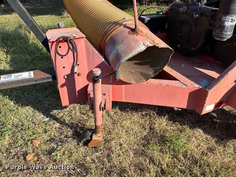 image for item FG0635 Leaf vacuum