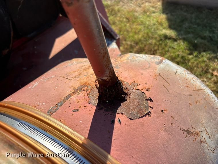 image for item FG0635 Leaf vacuum