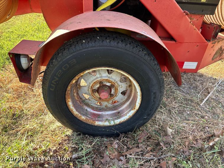 image for item FG0635 Leaf vacuum