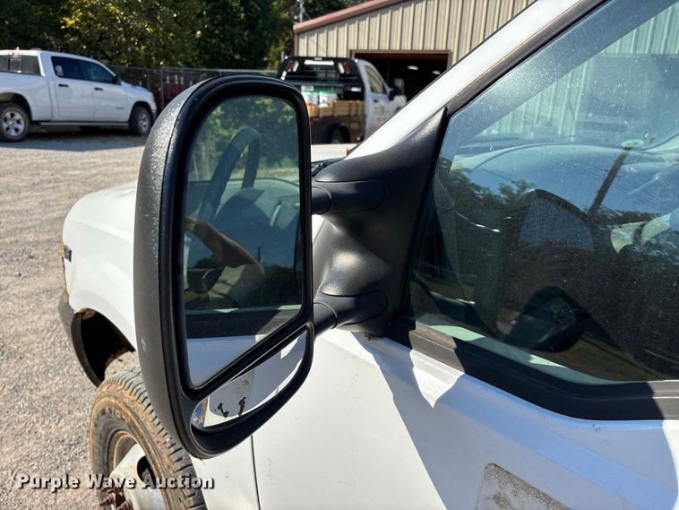 image for item FG0636 1999 Ford F-350 dump bed pickup truck