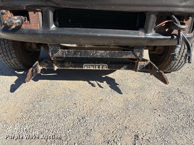 image for item FG0636 1999 Ford F-350 dump bed pickup truck