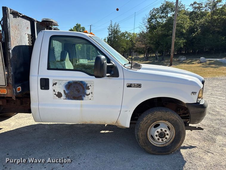 image for item FG0636 1999 Ford F-350 dump bed pickup truck