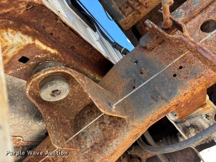 image for item FG0636 1999 Ford F-350 dump bed pickup truck