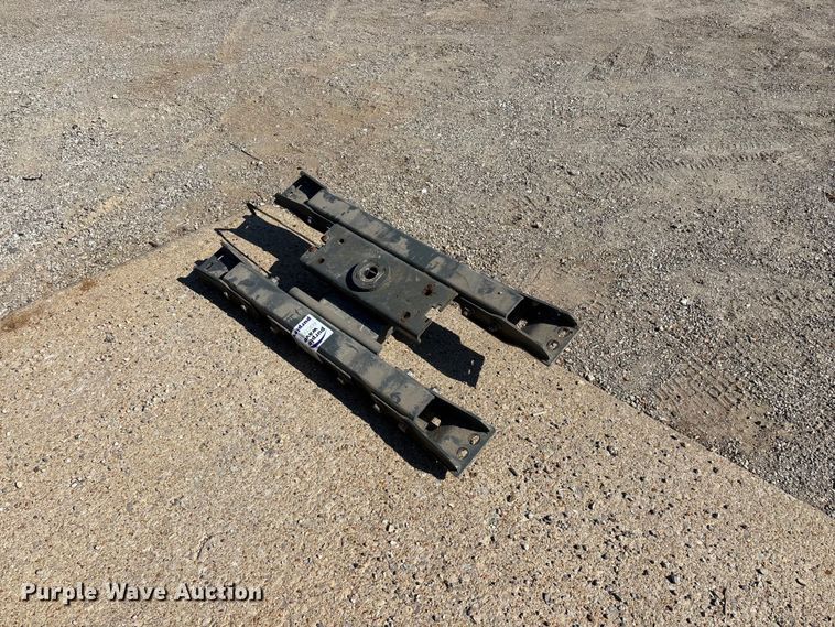 image for item FG0637 Gooseneck hitch