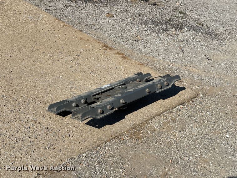 image for item FG0637 Gooseneck hitch