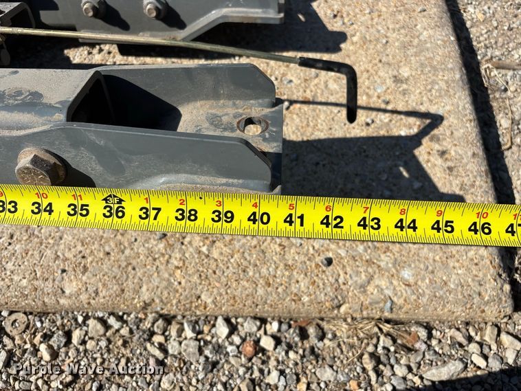 image for item FG0637 Gooseneck hitch