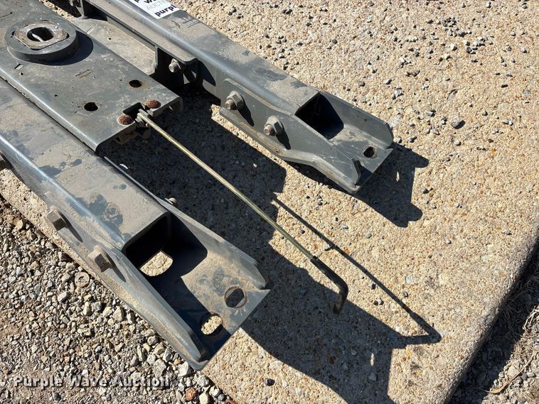 image for item FG0637 Gooseneck hitch
