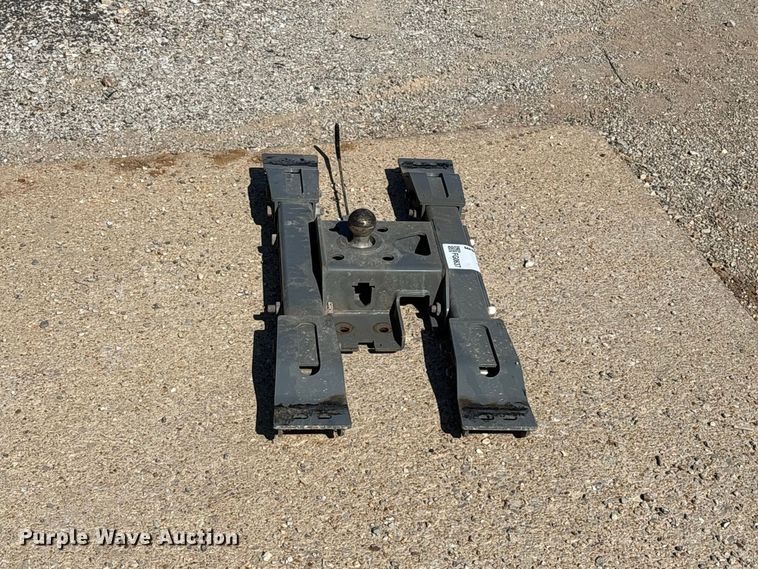image for item FG0637 Gooseneck hitch
