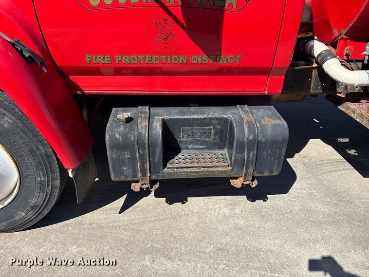 image for item FG0640 1997 Ford tanker fire truck