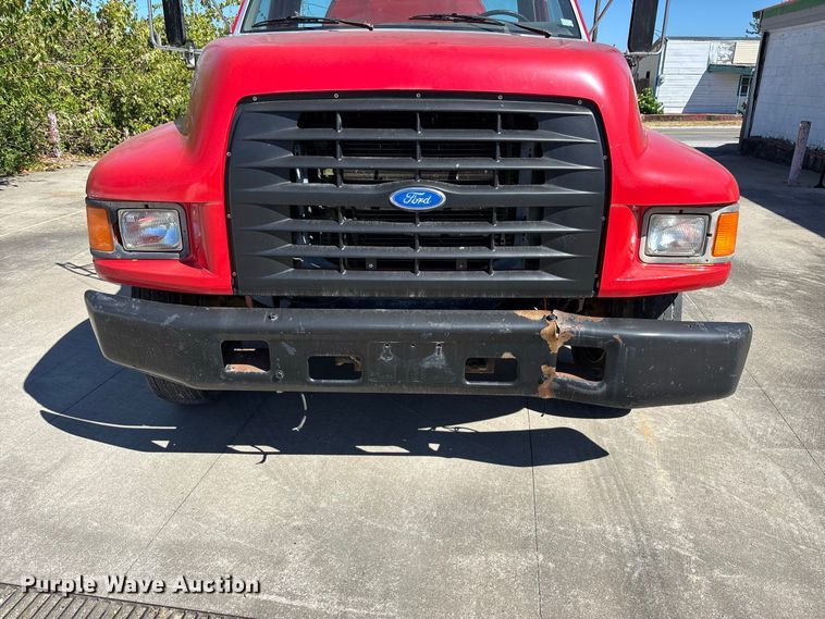 image for item FG0640 1997 Ford tanker fire truck