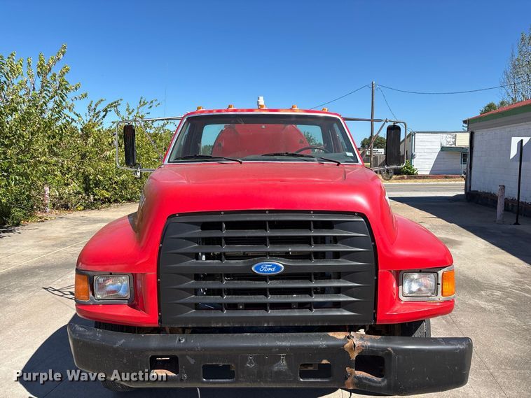 image for item FG0640 1997 Ford tanker fire truck