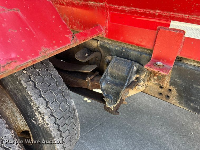 image for item FG0640 1997 Ford tanker fire truck