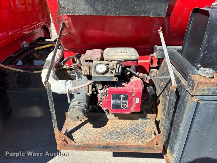 image for item FG0640 1997 Ford tanker fire truck