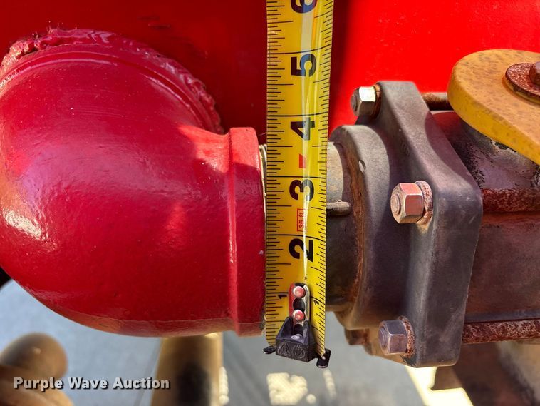 image for item FG0640 1997 Ford tanker fire truck