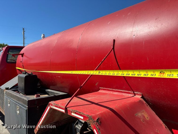 image for item FG0640 1997 Ford tanker fire truck