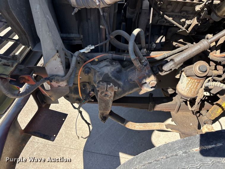 image for item FG0640 1997 Ford tanker fire truck